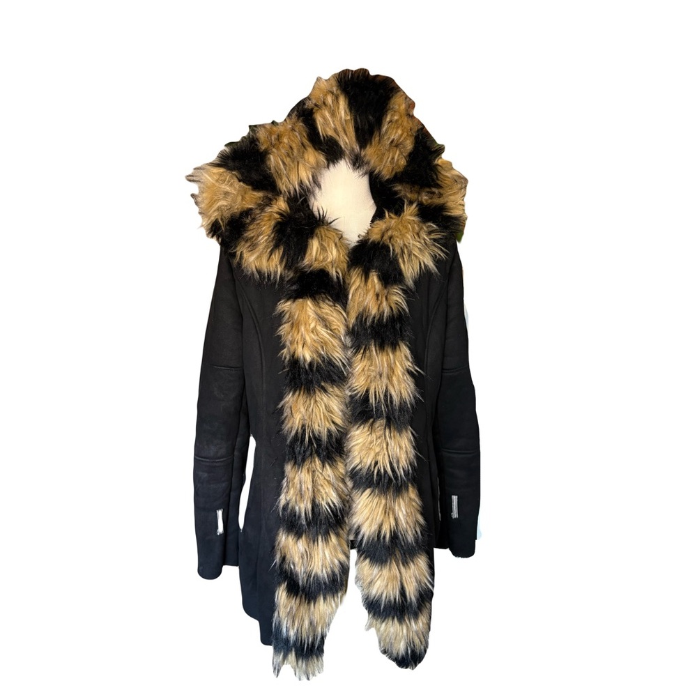 Vintage Y2K Raccoon Faux Fur Hooded Jacket